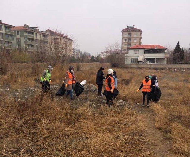 Iğdır’da Cadde ve Sokaklar temizleniyor