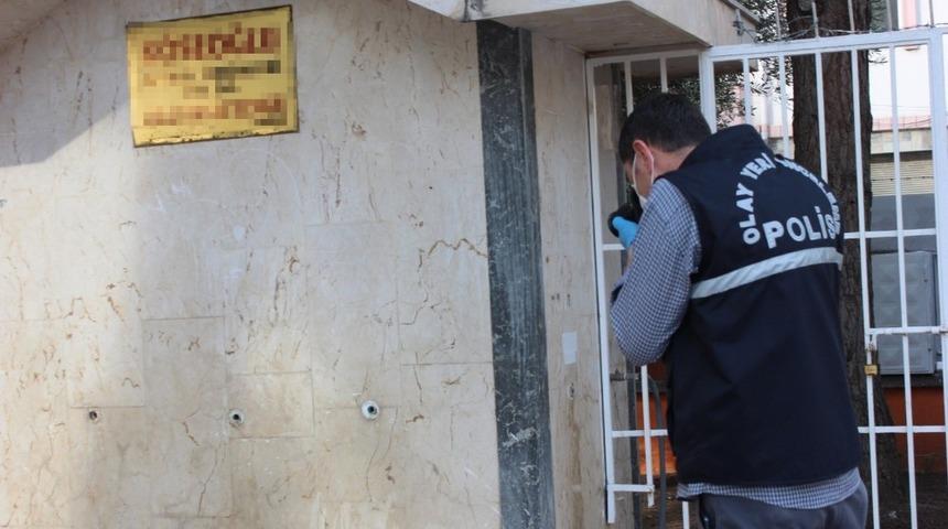 Okul bah&ccedil;esinden musluk &ccedil;alındı