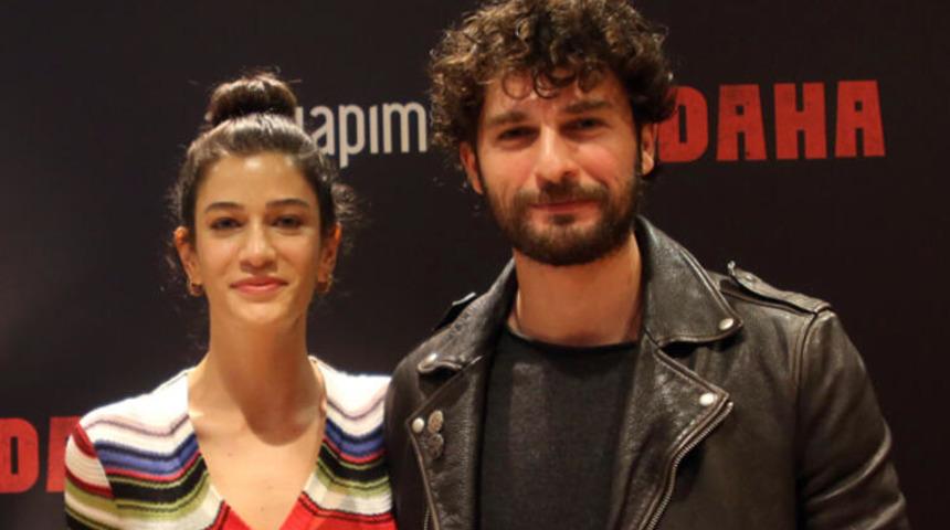 Aşk hayatındaki gelgitlerle magazin gündemini alt üst eden Berrak Tüzünataç’ın tarihin tozlu sayfasından çıkan ilişkileri!