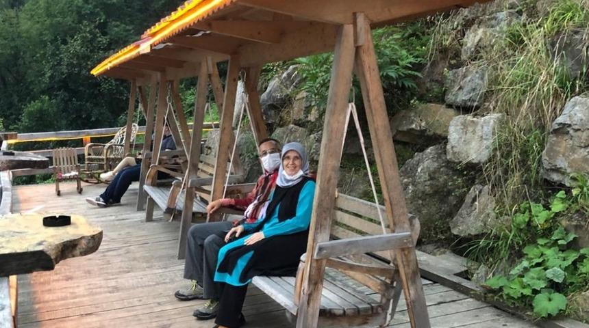 Rize Valisi Kemal Çeber ve eşi Neslihan Ayan Çeber’in korona virüs testi pozitif çıktı