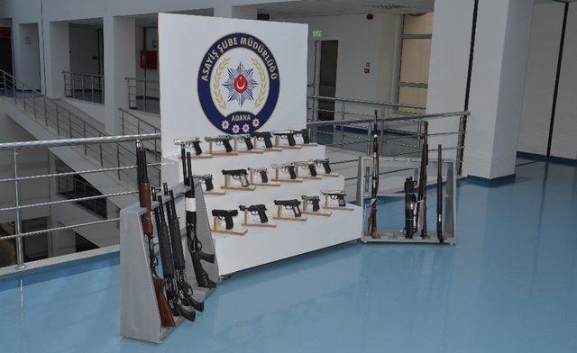 Adana’da 32 ruhsatsız silah ele geçirildi