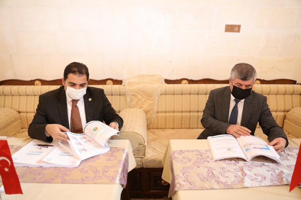 Haliliye&rsquo;de &ouml;ğrencilere eğitim desteği