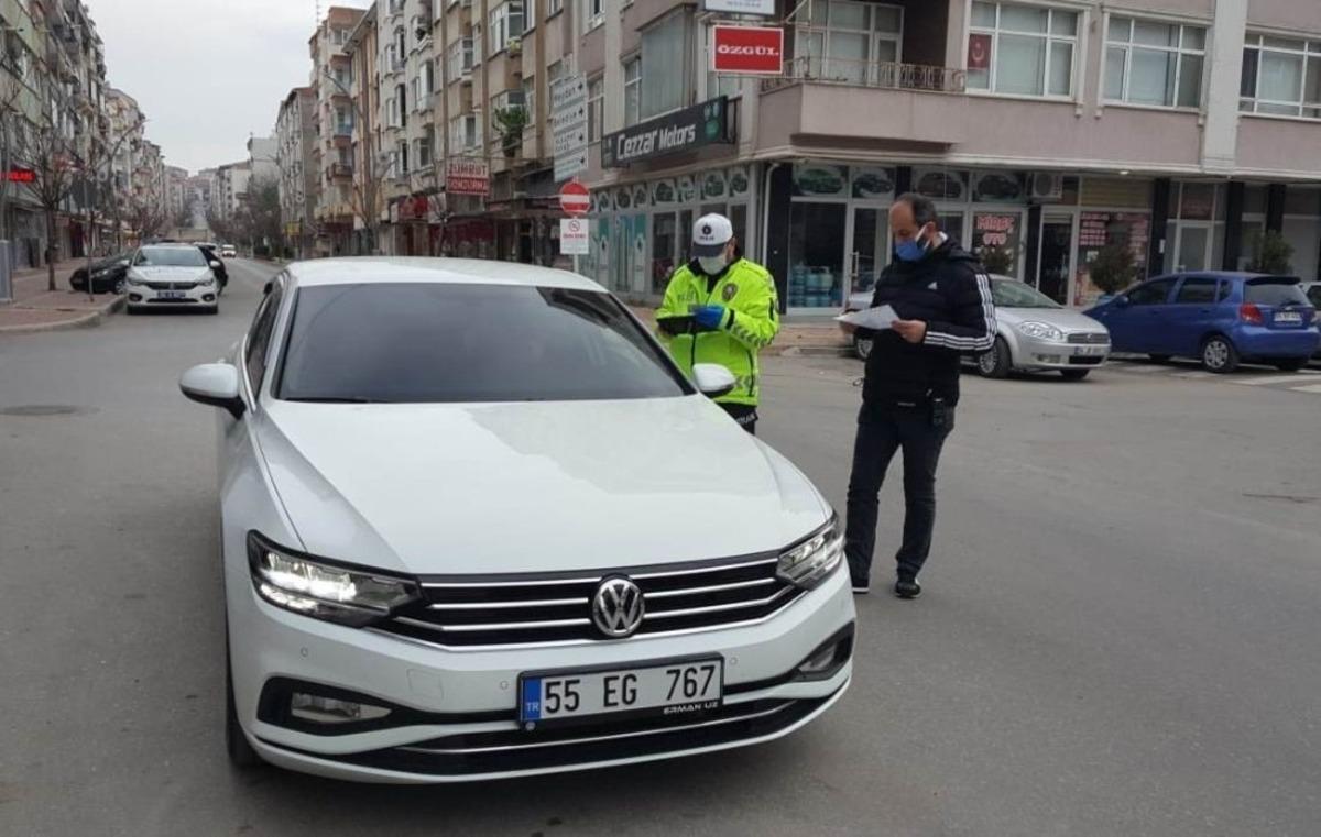 Bafra&rsquo;da kısıtlamalara uymayan 37 şahsa 66 bin 633 lira para cezası