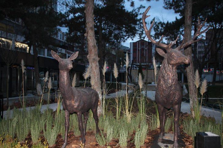 Başkan Şahin’den çok tartışılan ayı heykeli hakkında açıklama G5