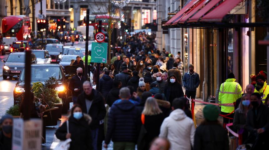 İngiltere'de korona hızlı yayılacak şekilde mutasyona uğradı!