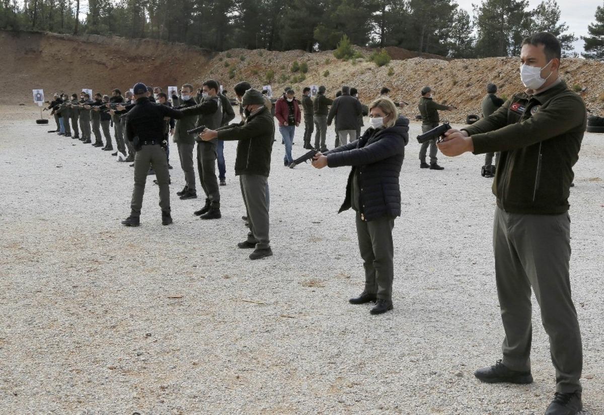 Muğla&rsquo;da ormancılara silah eğitimi