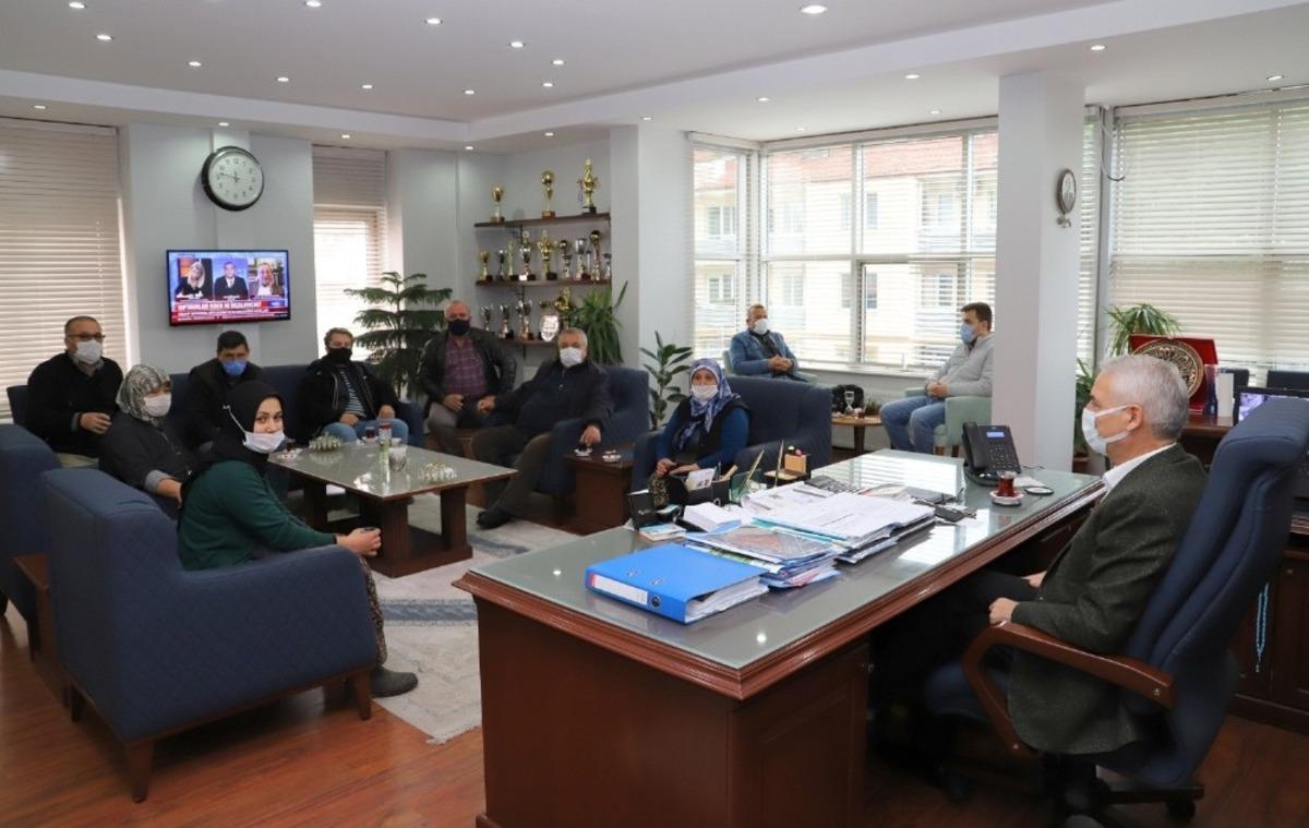 Başkan Bilgin&rsquo;den K&ouml;yl&uuml; Pazarı esnafına m&uuml;jde