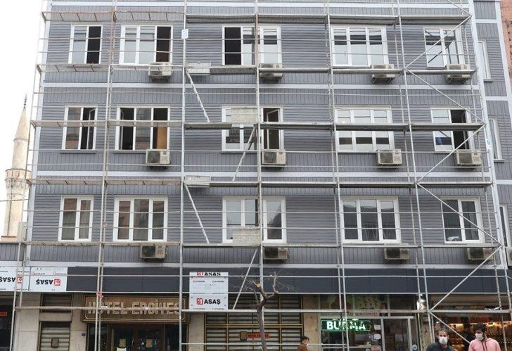 İnönü Caddesi’nde bina cepheleri yenileniyor G2