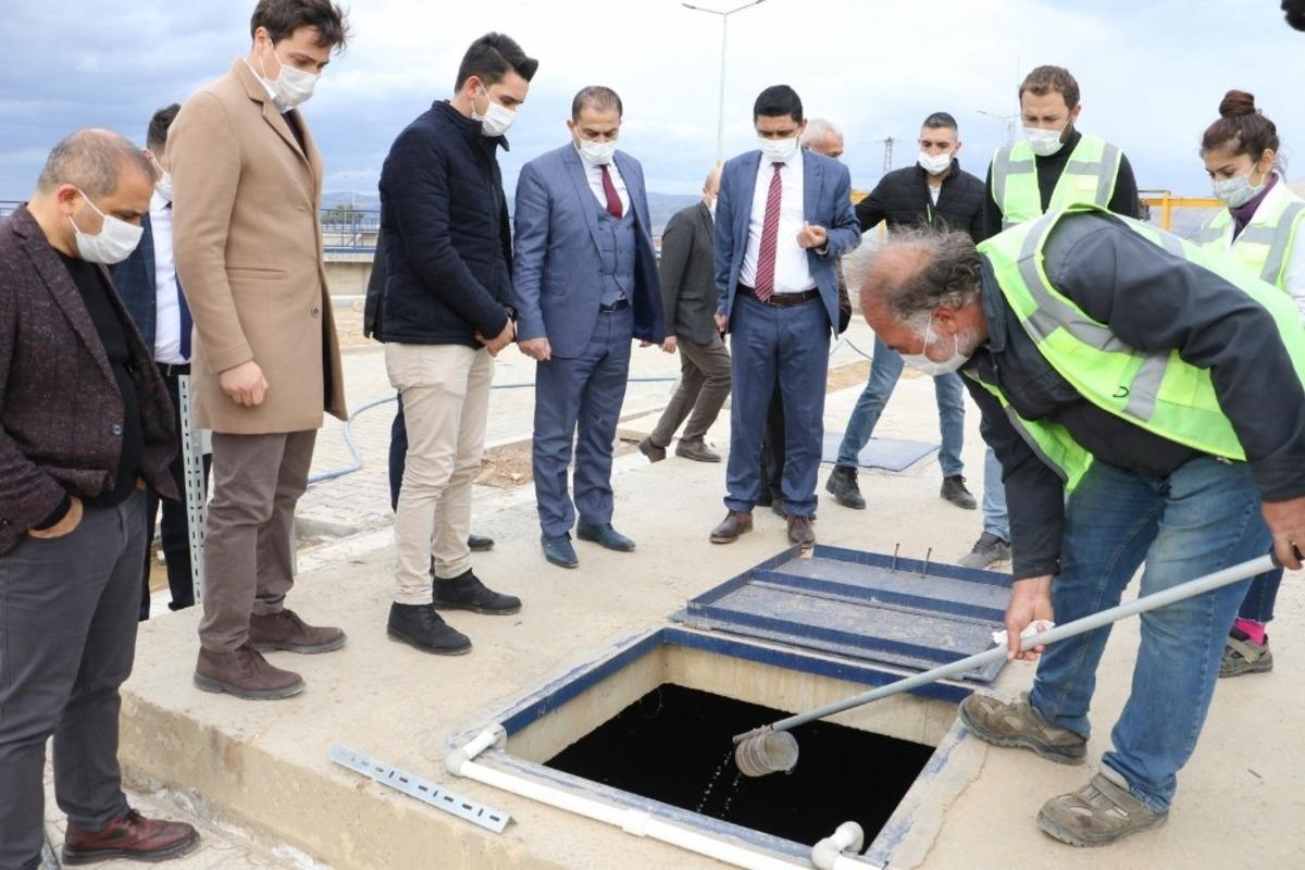 Alaşehir AAT&rsquo;de arıtılan atıksu i&ccedil;me suyu berraklığına getiriliyor