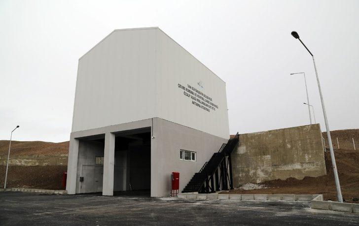 Van Büyükşehir Belediyesi iki ilçenin çöp sorununu bitiren tesisi tamamladı G2