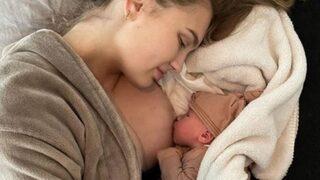 Romee Strijd hamilelik sürecini belgesele dönüştürdü