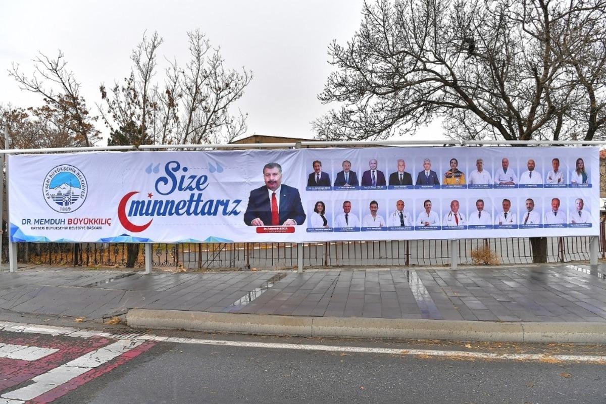 Başkan B&uuml;y&uuml;kkılı&ccedil;&rsquo;tan Bakan Koca ve sağlık &ccedil;alışanlarına: "Size minnettarız"
