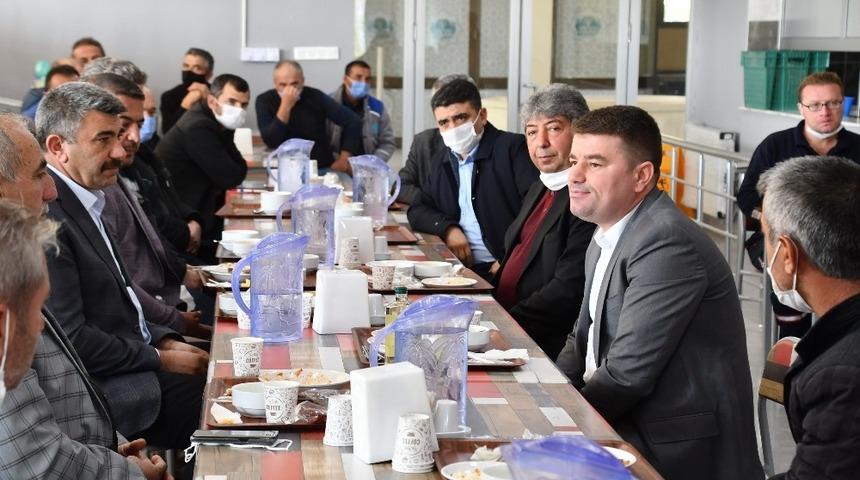 Aksaray Belediyesinde iş&ccedil;ilere ikramiye m&uuml;jdesi