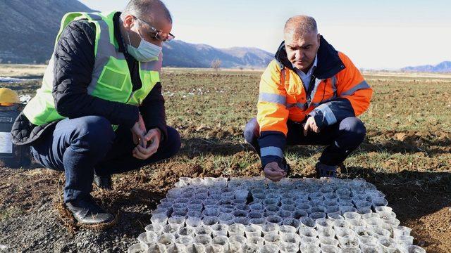 Diyarbakır Büyükşehir Belediyesi kırsal mahallelerin su sorununu çözüyor