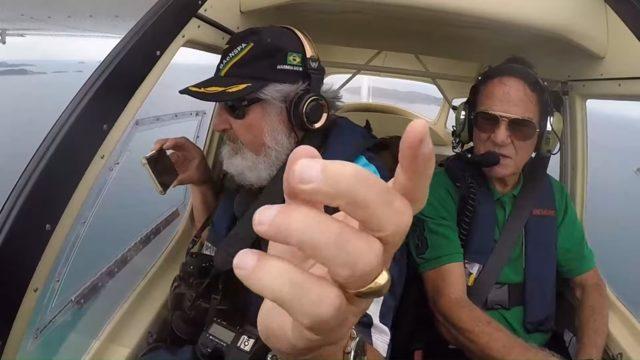 Uçaktan düşen iPhone 6s hayatta kaldı!