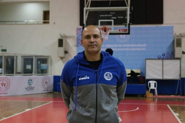 Kağıtspor’da ilk antrenmanına çıkan baş antrenör Murat Yolcu: G4