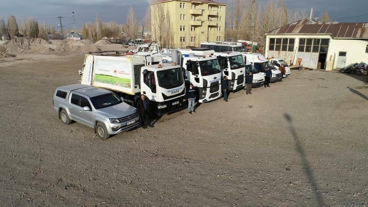 Malazgirt Belediyesi ara&ccedil; filosunu genişletti
