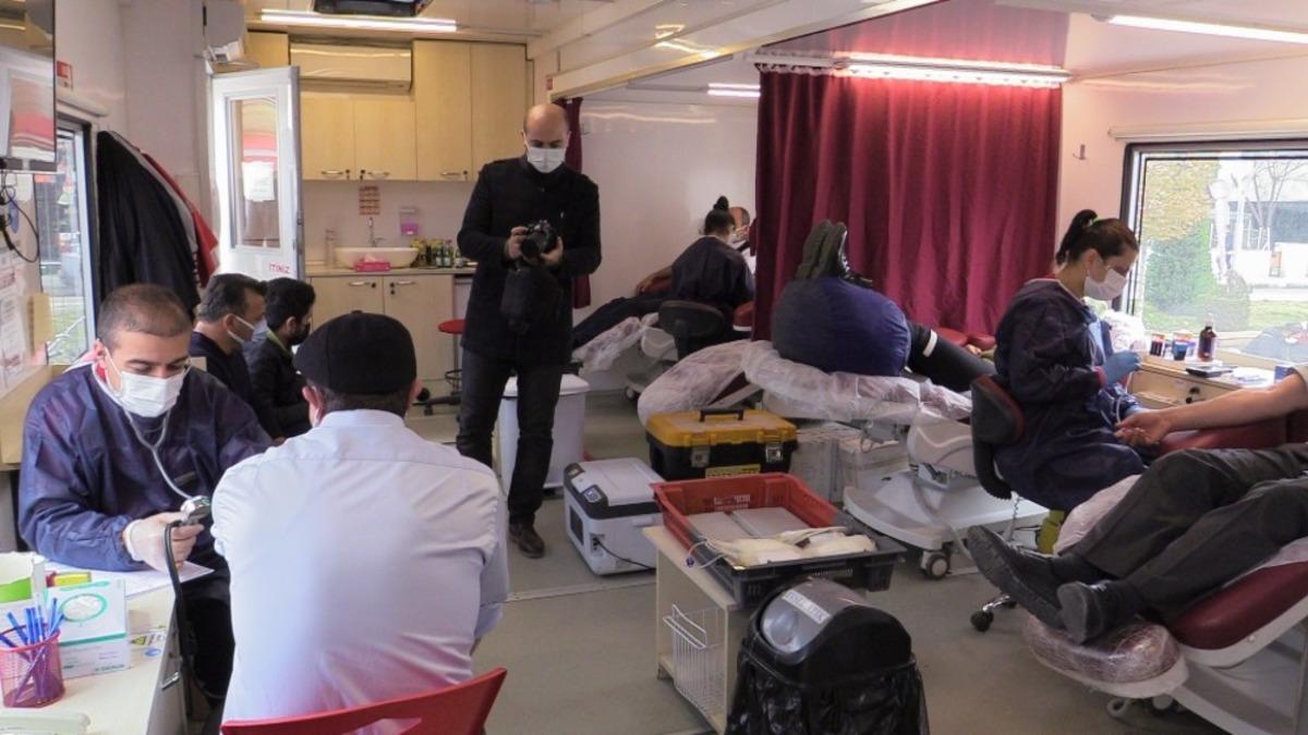 İnsani Değerler Platformu&rsquo;ndan Kızılay&rsquo;a destek