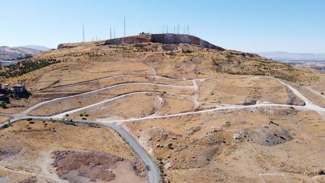 Battalgazi Belediyesi 60 kilometre yeni imar yolu açtı