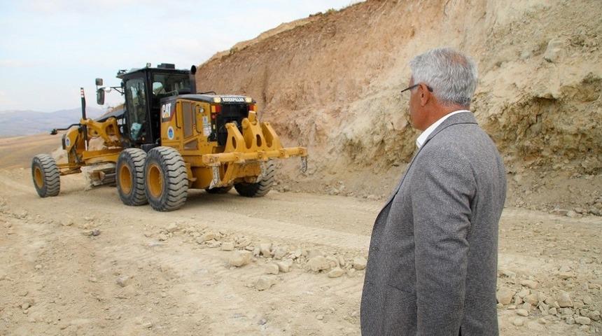 Battalgazi Belediyesi 60 kilometre yeni imar yolu a&ccedil;tı