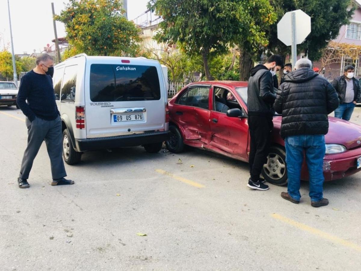 Aydın&rsquo;da trafik kazası: 3 yaralı