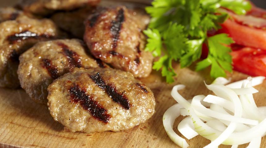 Orijinal kasap köfte tarifi: Köftem güzel olmuyor diyenler mutlaka denemeli 