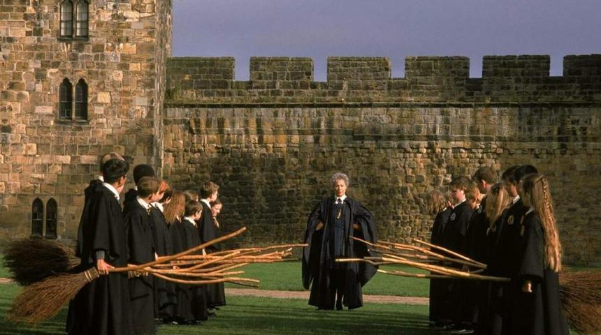 Harry Potter kalesinde işe başlayacak 'stajyer sihirbazlar' aranıyor 