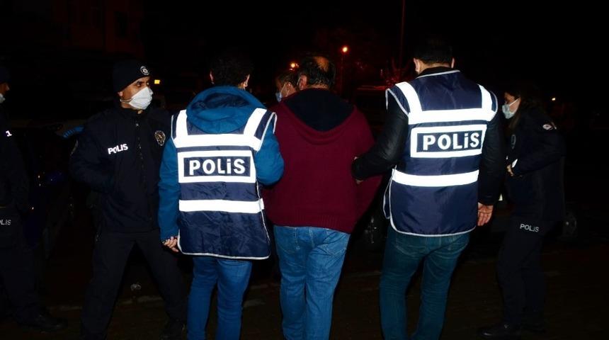 Kocaeli&rsquo;de aranan 21 şahıs denetimlerde yakalandı