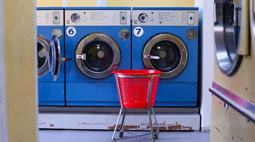 &Ccedil;amaşır makinesinde oluşan k&ouml;t&uuml; koku nasıl giderilir?