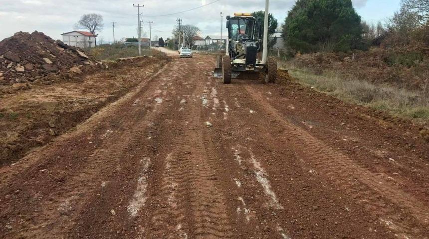 Orhaniye - Kozluca yolu konforlu hale getiriliyor