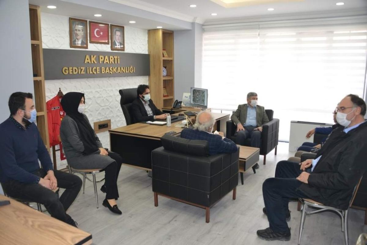 AK Parti Koordinat&ouml;rleri Gediz&rsquo;i ziyaret etti