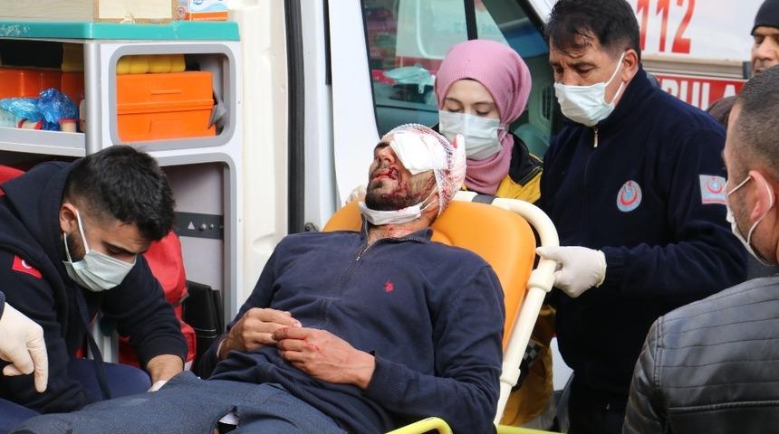 Elazığ&rsquo;da bı&ccedil;aklı kavga: 1 yaralı