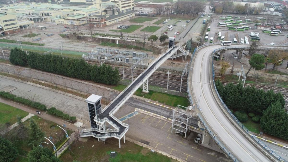 Seka Park Bilim Merkezi yaya &uuml;st ge&ccedil;idi tamamlandı