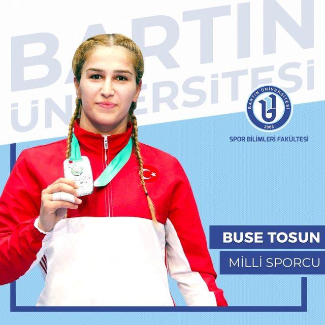 Bartın Üniversitesi mezunu milli sporcu Buse Tosun, Dünya Kupası ikincisi oldu