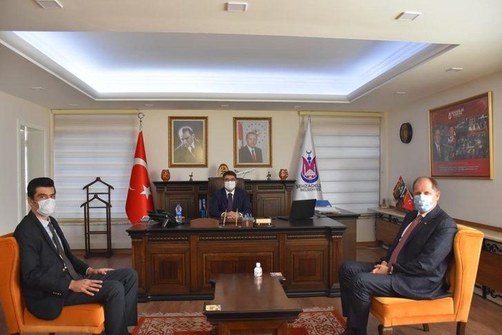 Şehzadeler’de imzalar ova yolları için atıldı G3