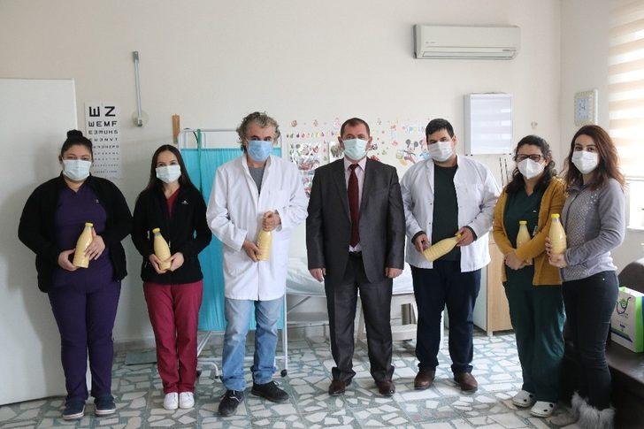 Sağlık çalışanlarına Velimeşe bozası ikramı G1