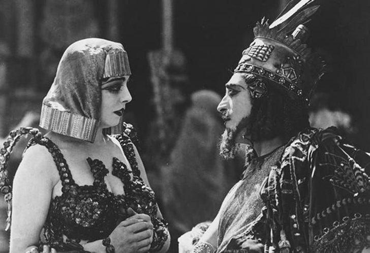 12. Intolerance (1916)