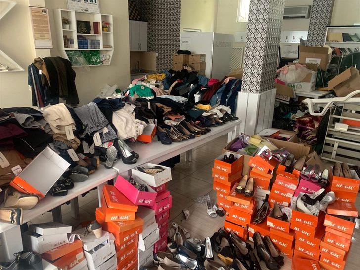 Adıyaman'da İHH'den ihtiyaç sahiplerine gıda ve kışlık kıyafet yardımı G4