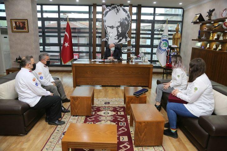 Aşçılar Derneği’nden Başkan Kurt’a teşekkür ziyareti G3