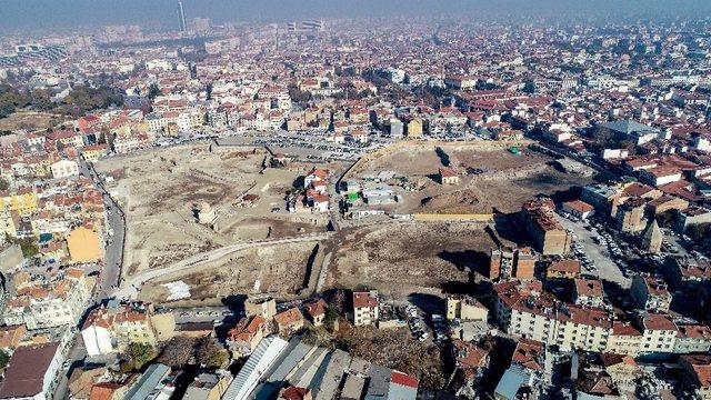 Başkan Kavuş, Şükran Mahallesi’nde incelemelerde bulundu