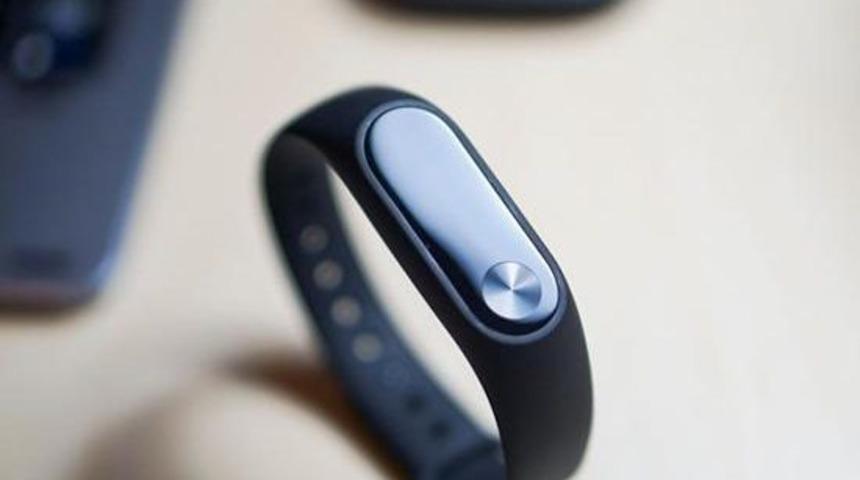 B&ouml;ylesi olur mu: Google ekransız akıllı bileklik &uuml;retebilir!