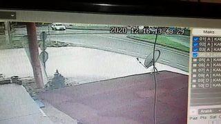 Düzce'de Ambulans otomobile çarptı: 1 ölü 2 yaralı