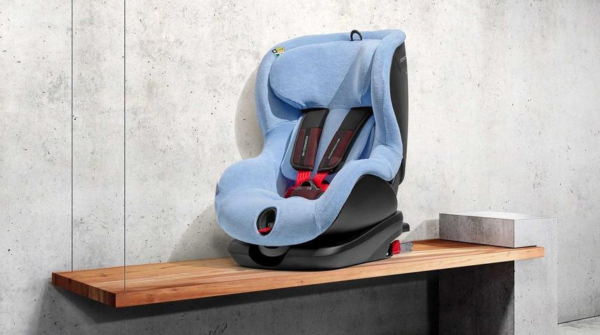 Porsche'den hızlı bebeklere özel koltuk