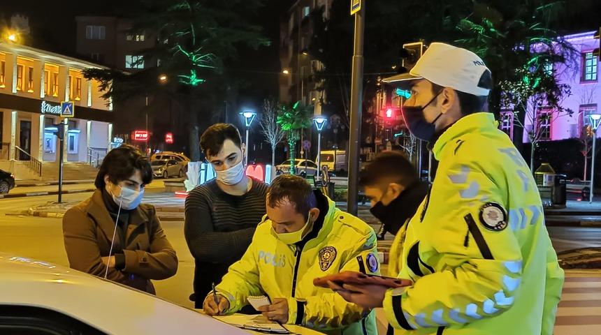 Bursa'da 'işten d&ouml;n&uuml;yoruz' dediler, cezadan kurtulamadılar