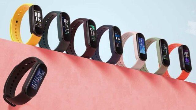 Xiaomi Mi Band 5 güncelleme almaya başladı