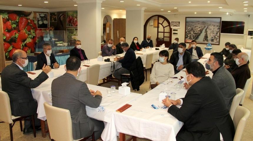 Kaymakam Nazlı; “Silifke’nin kazanması için Göksu’ya değil Ufka bakmak gerekiyor”