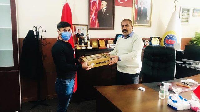 Şenoba Belde Belediye Başkanı Babat’tan örnek davranış