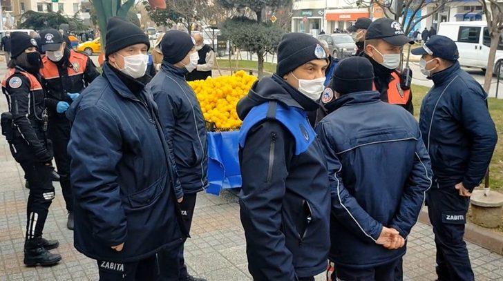 Kuyruk oluşturan esnafa ceza yazıldı G1