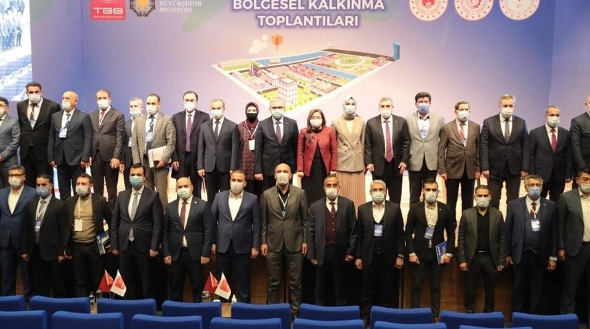 Beyazg&uuml;l, TBB B&ouml;lgesel Kalkınma toplantısına katıldı