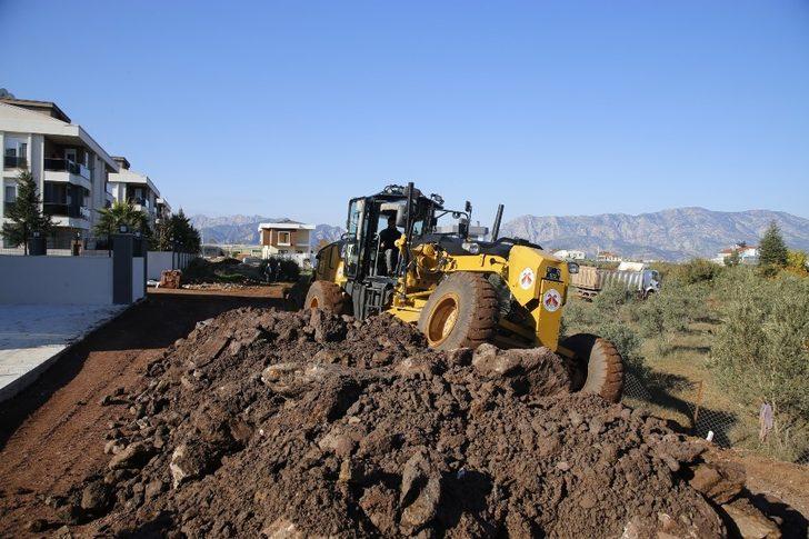 Döşemealtı Altınkale’ye yol çalışması G5